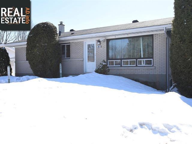 Property 81 Rue De Mesy main img