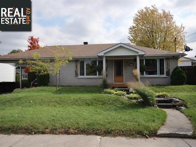 Property 1498 Rue Belair main img