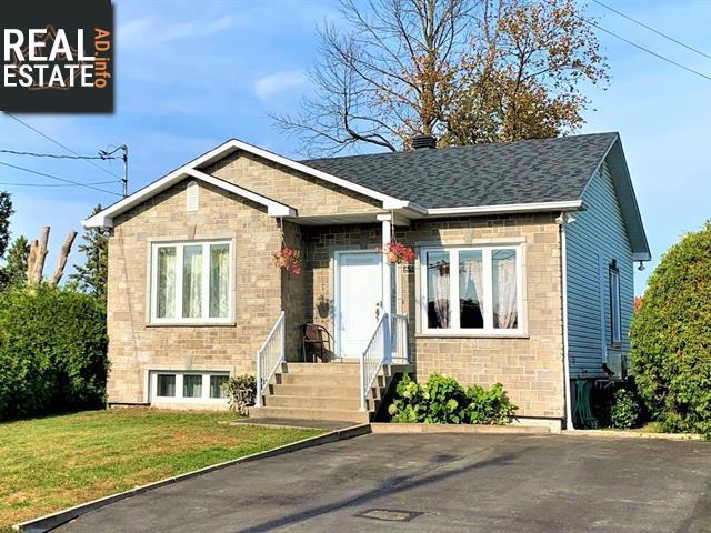 Property 85 40e Avenue main img