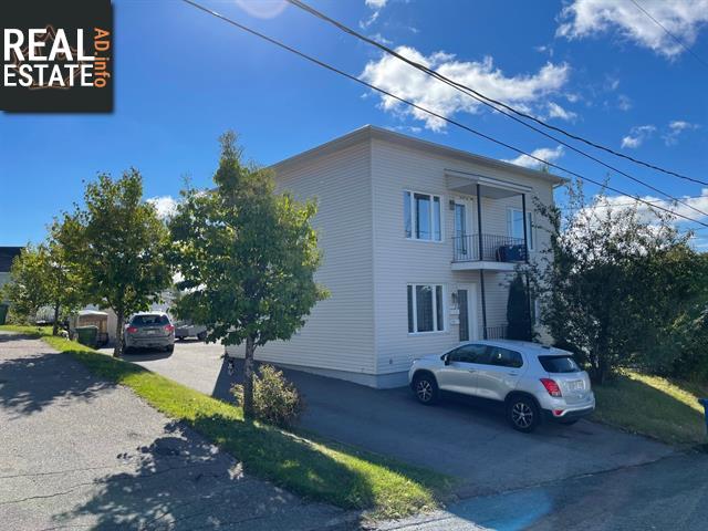 Property 115-119 Av. Cimon main img