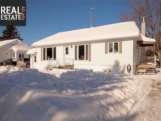 Property 320 Rue Hardy main img