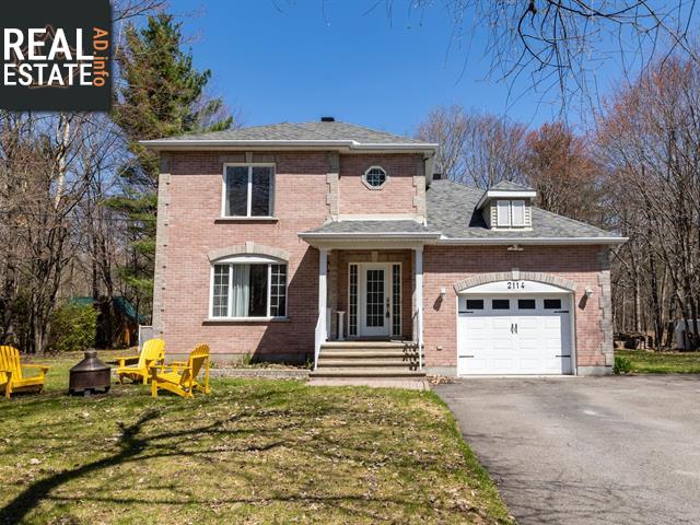 Property 2114 Rue De La Plantation main img