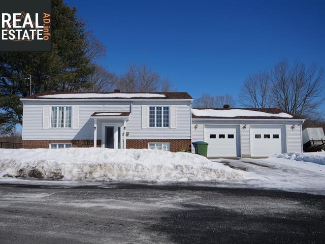 Property 101 Rue Mair main img
