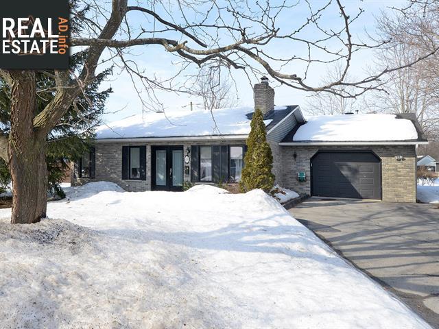 Property 658 Rue Leduc main img