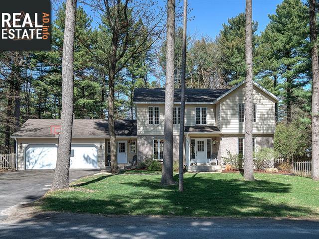 Property 2561 Rue Yearling main img