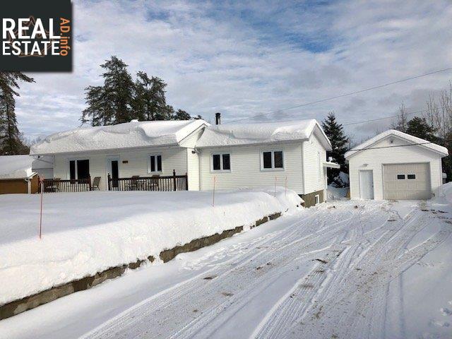 Property 261 Rue Des Bains main img