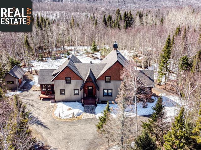 Property 1160z Rue Des Hauts-Bois main img