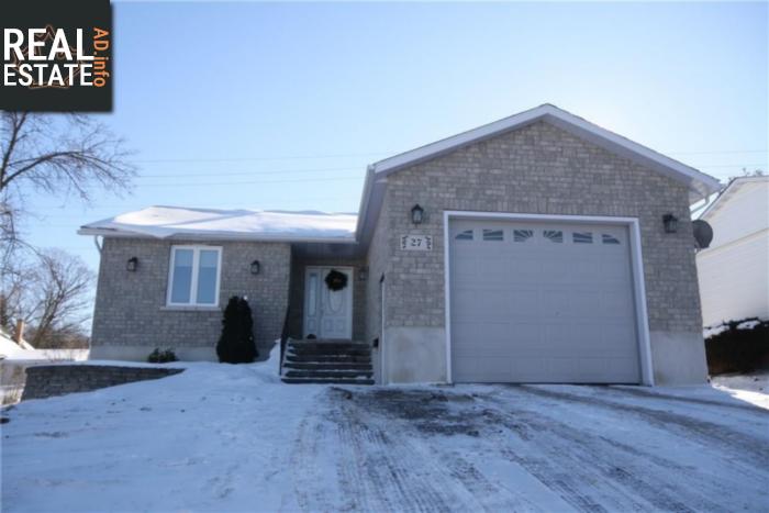 Property 27 Ivy Avenue main img