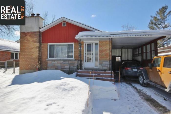 Property 758 Sherbourne Road main img