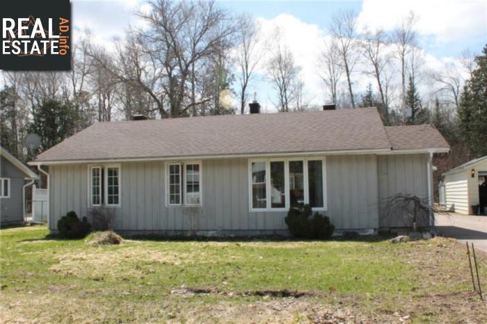 Property 76 Beach Avenue main img