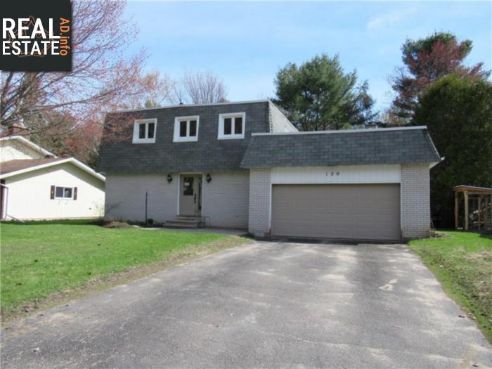 Property 120 Frontenac Crescent main img