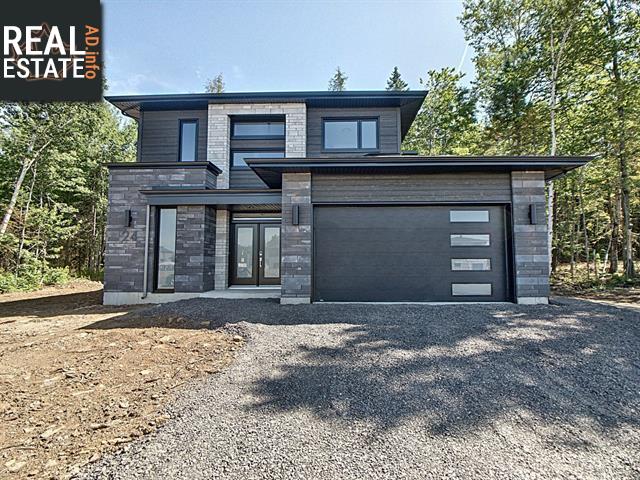 Property 24 Av. De Charleville main img