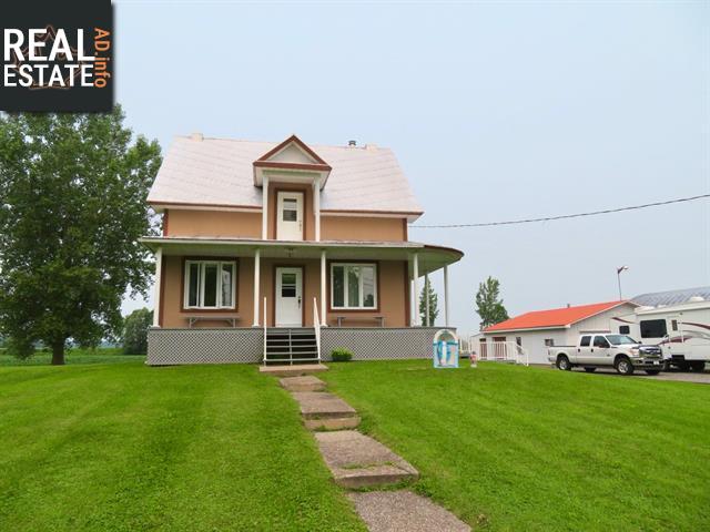 Property 372 Rg De La Riviere S.-O. main img