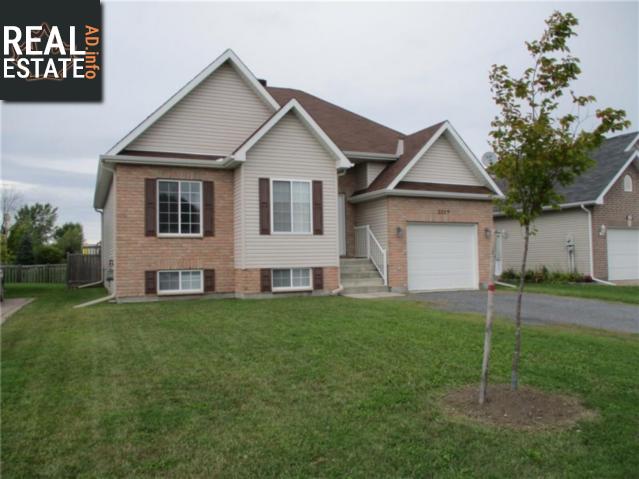 Property 2219 Heron Court main img