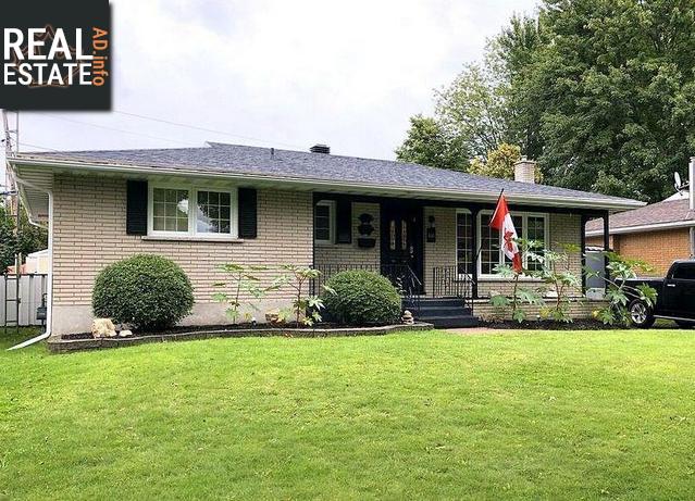 Property 416 Leitch Drive main img
