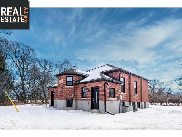 Property 2561 Donald B Munro Drive main img