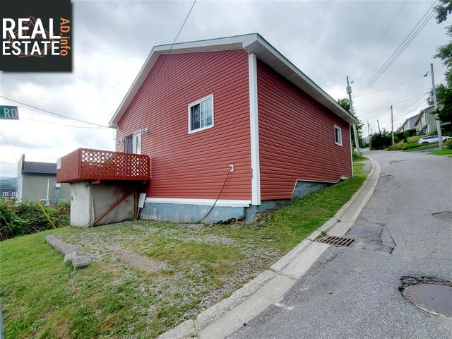 Property 121 Broadway Way main img