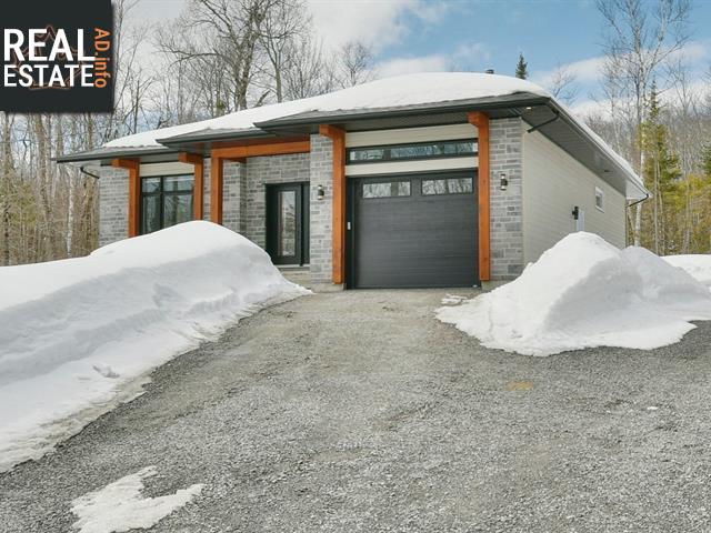 Property 11 Rue Du Tamia main img