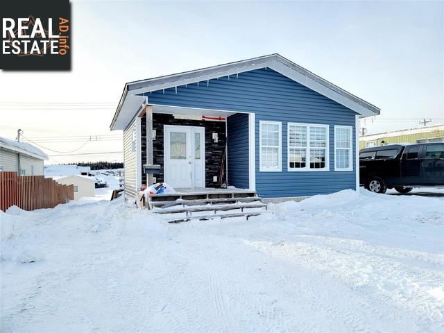 Property 3014 Mills Crescent main img