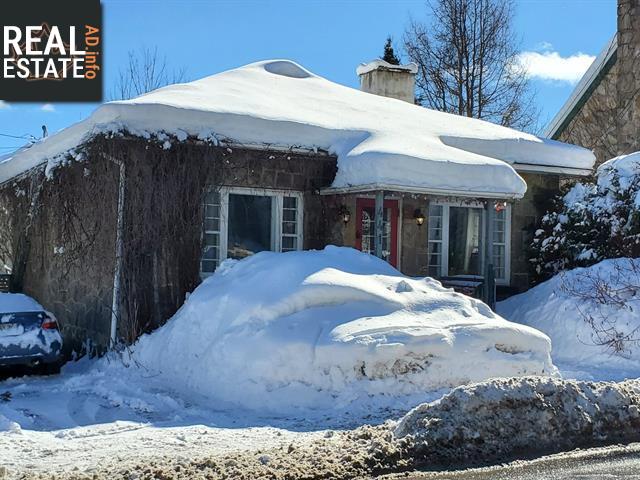 Property 441 Ch. Pierre-Peladeau main img