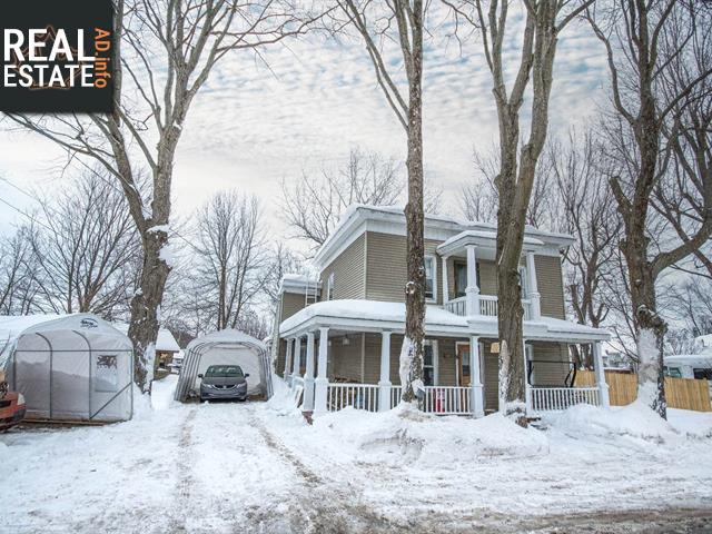 Property 725 Rue Duhamel main img