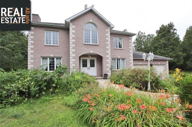 Property 1195 Upper Dwyer Hill Road main img