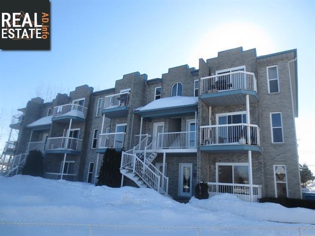 Property 63 Place Des Outaouais main img