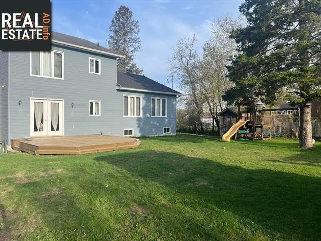Property 222 Rue Besner main img