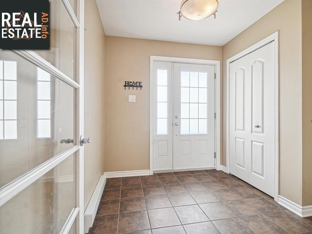 Property 17215-17217 Rue Andre-Prevost img1
