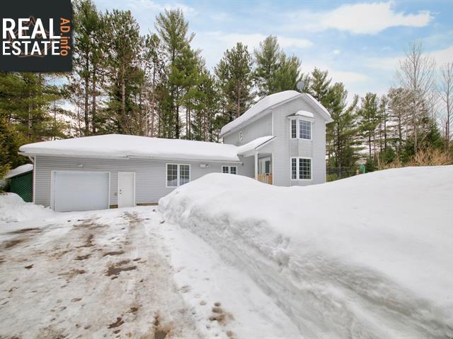Property 4312 Rue Honti main img
