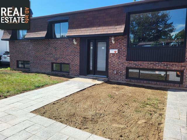 Property 793 Rue Turenne img1