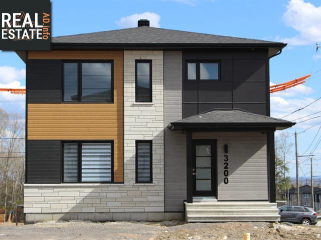 Property 80 Rue Des Pyrenees main img