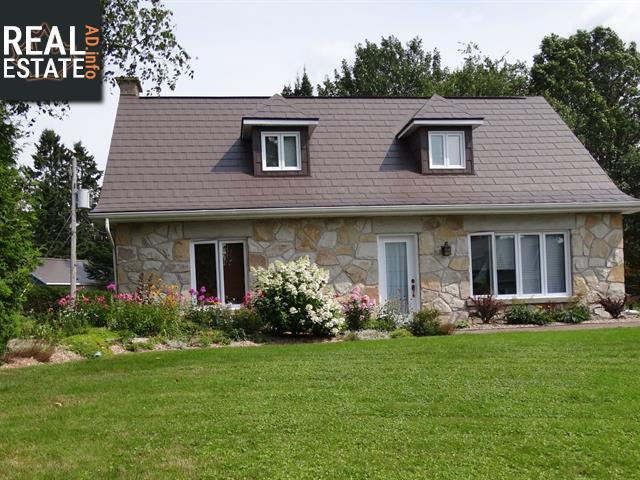 Property 301 Rue De La Colline main img
