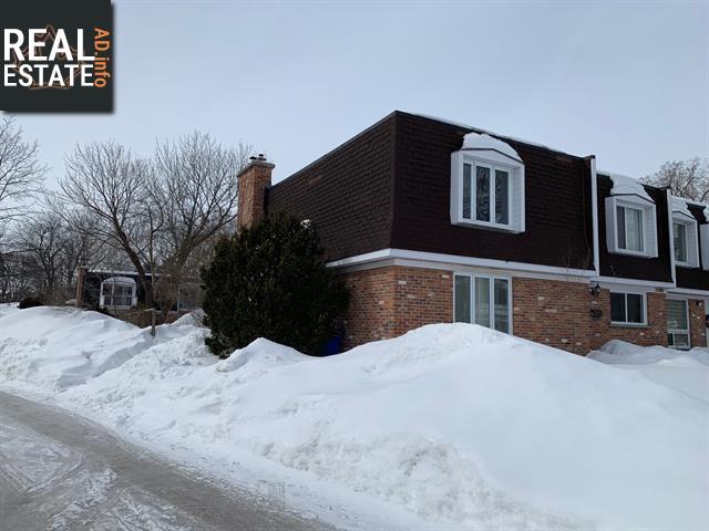 Property 580 Rue Beaucage main img