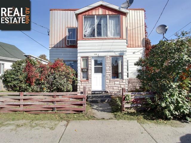 Property 776 4e Avenue main img