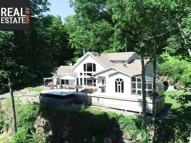 Property 45 Rue Jestel main img