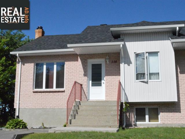 Property 224 Rue De La Faille main img