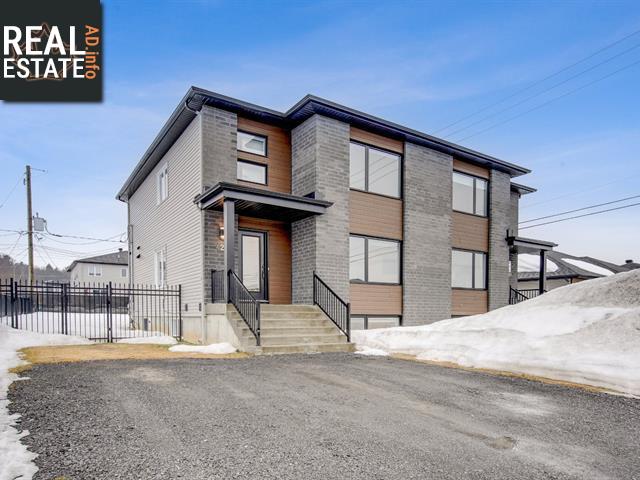 Property 423 Rue Des Rapides main img