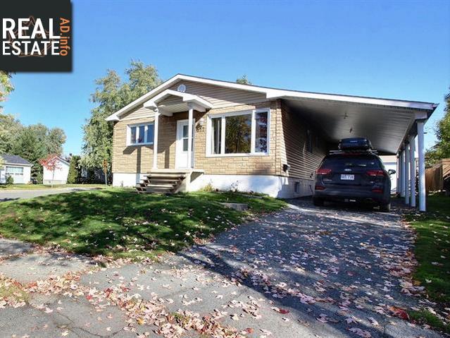 Property 517 Av. Hebert main img