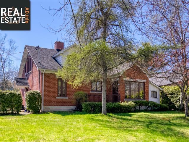 Property 410 Rue Merry S. main img