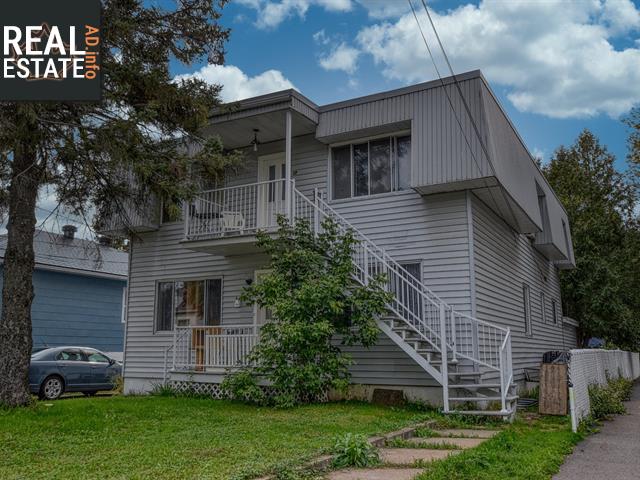 Property 70-72 Rue St-Jacques main img