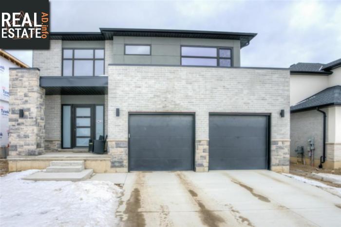 Property 2411 Brayford Crescent main img