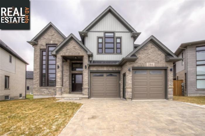 Property 784 Jackpine Way main img