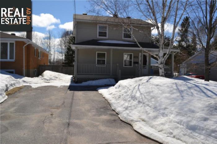 Property 2435 Queensway Road main img