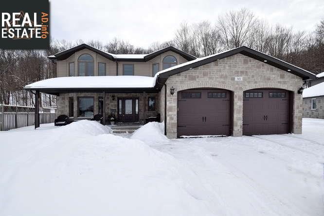 Property 40 6th Avenue W main img