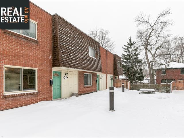 Property 1323 Av. Victoria main img