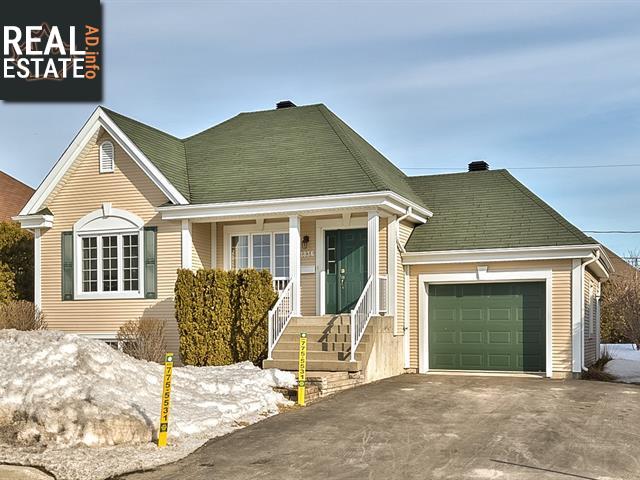 Property 1836 Av. Denicourt main img