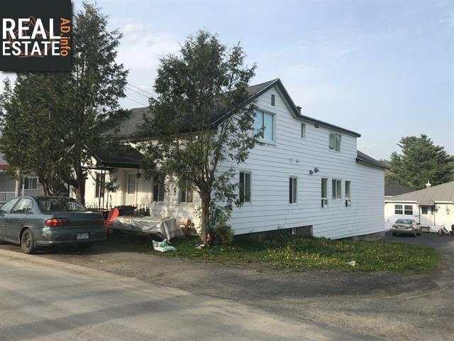 Property 10a-10b Rue Mill main img