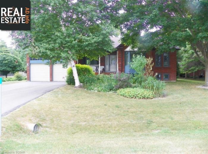 Property 144 Wasaga Sands Drive main img