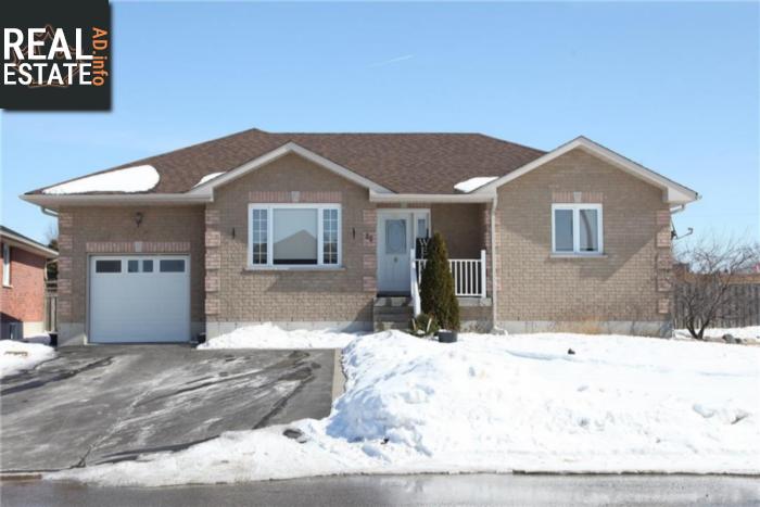 Property 39 Eakins Crescent main img
